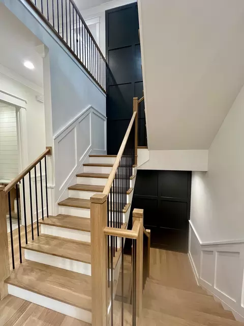 Entry Way - 1112 Cedar Ln, Northbrook, IL 60062 photo 3 of 5