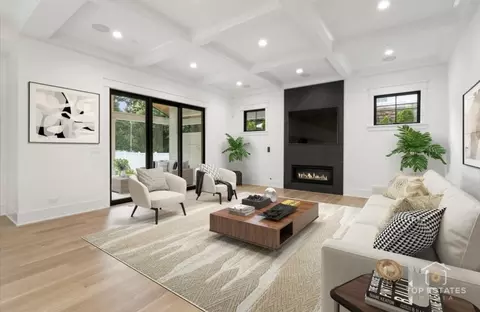 Living - 1112 Cedar Ln, Northbrook, IL 60062 photo 1 of 2