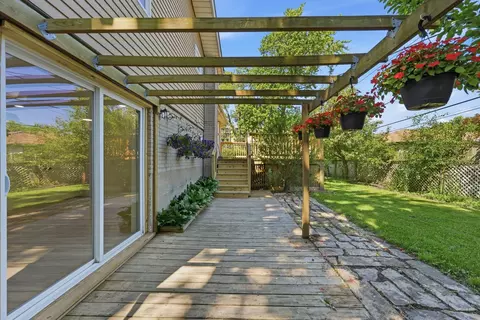 Exterior - 2524 Allison Ct, Glenview, IL 60025 photo 5 of 10