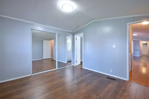 104 9th Ave, Bartlett, IL 60103 photo 14
