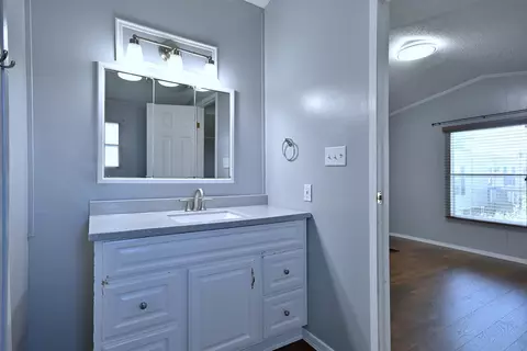 104 9th Ave, Bartlett, IL 60103 photo 16