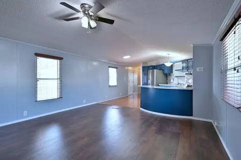 104 9th Ave, Bartlett, IL 60103 photo 11