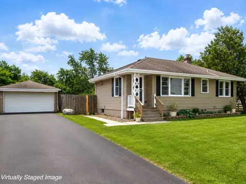 2099 Inverness Ave, Downers Grove, IL 60515