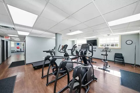 Other - 255 E Liberty Dr #305-2, Wheaton, IL 60187 photo 4 of 5