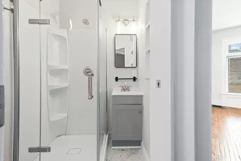 Bath - 511 Douglas St, Bloomington, IL 61701 photo 1 of 3