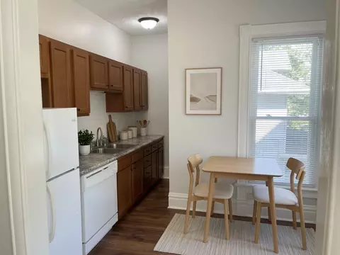 Kitchen - 511 Douglas St, Bloomington, IL 61701 photo 3 of 5