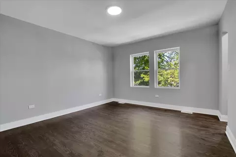 Living - 735 E 105th St, Chicago, IL 60628 photo 4 of 4