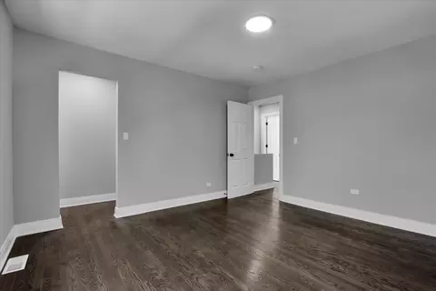 Bedroom - 735 E 105th St, Chicago, IL 60628 photo 5 of 8