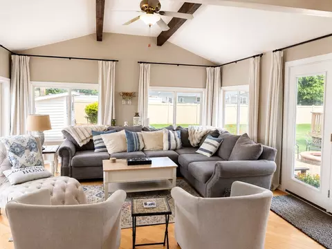 Living - 431 S Jean St, Peotone, IL 60468 photo 3 of 3