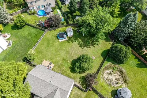 View/Area - 235 Aberdeen Dr, Algonquin, IL 60102 photo 5 of 9
