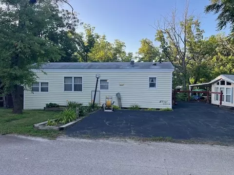 2795 E 28th Lot 908 Rd, Seneca, IL 61360