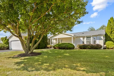 2516 Lippizan Ln, Grayslake, IL 60030