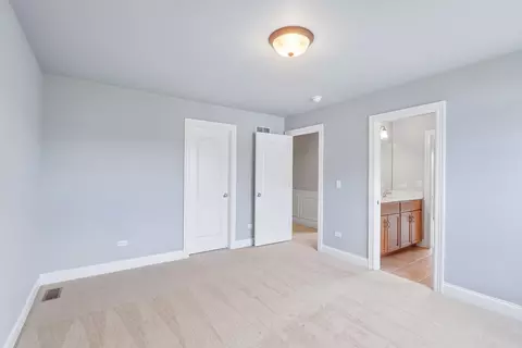 Bedroom - 25323 Wilson Ct, Plainfield, IL 60586 photo 7 of 9