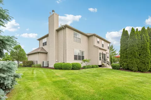 Exterior - 25323 Wilson Ct, Plainfield, IL 60586 photo 6 of 15