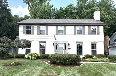 184 Spring Ave, Glen Ellyn, IL 60137