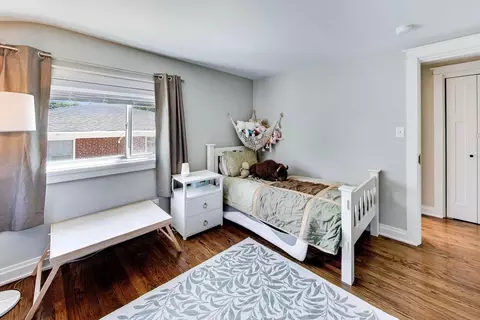 Bedroom - 703 Webster Ave, Wheaton, IL 60187 photo 3 of 4
