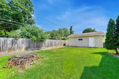 Exterior - 703 Webster Ave, Wheaton, IL 60187 photo 4 of 6