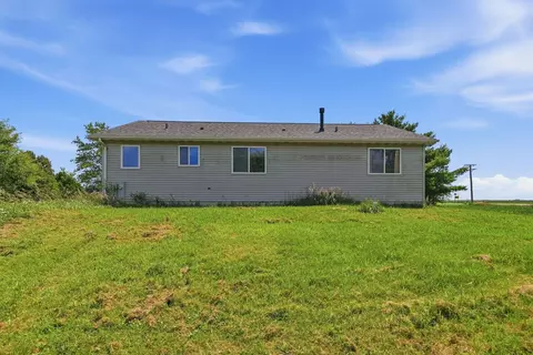 Exterior - 2961 W 2000s Rd, Kankakee, IL 60901 photo 3 of 6