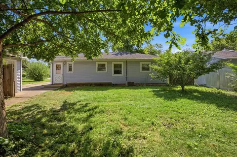 Exterior - 1329 Chippewa Dr, Ottawa, IL 61350 photo 8 of 8
