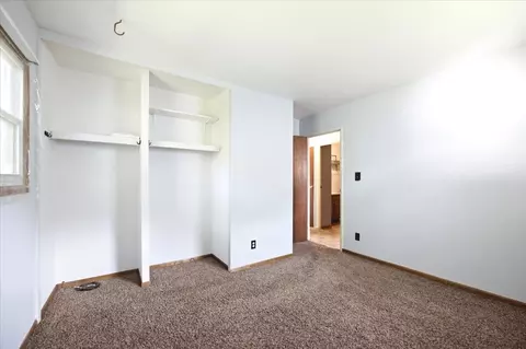 Bedroom - 1329 Chippewa Dr, Ottawa, IL 61350 photo 10 of 10
