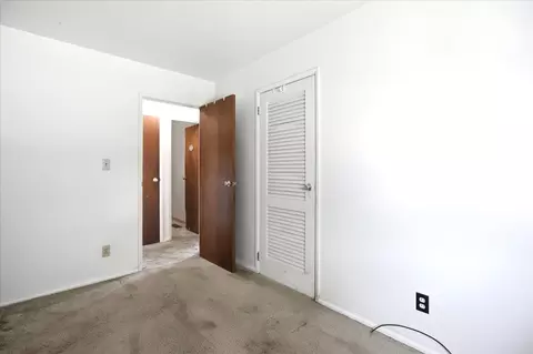 Bedroom - 1329 Chippewa Dr, Ottawa, IL 61350 photo 3 of 10