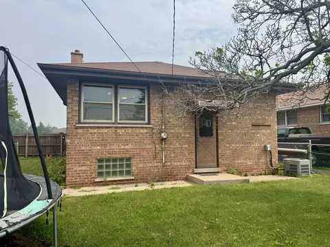 Exterior - 3747 E 112th St, Chicago, IL 60617 photo 3 of 5