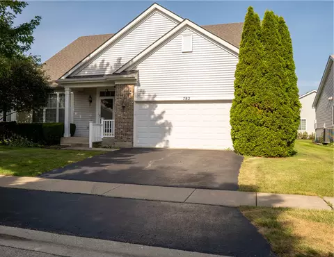 782 S Baldwin Ln, Romeoville, IL 60446