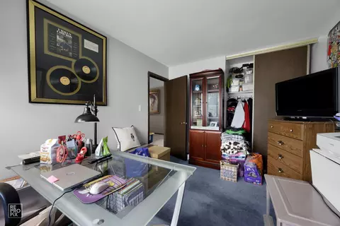 Other - 1236 Willow Ln, Gurnee, IL 60031 photo 3 of 8