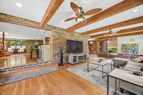 Living - 204 E 32nd St, Chicago, IL 60616 photo 2 of 4