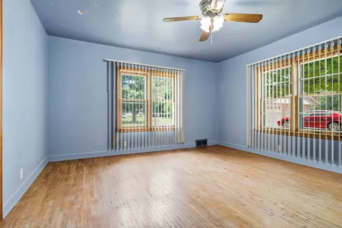 Living - 1426 E Morrell St, Streator, IL 61364 photo 4 of 4