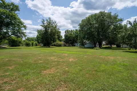 Exterior - 1426 E Morrell St, Streator, IL 61364 photo 7 of 12