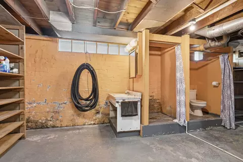 Bath - 1426 E Morrell St, Streator, IL 61364 photo 3 of 3