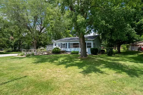 Exterior - 1426 E Morrell St, Streator, IL 61364 photo 9 of 12