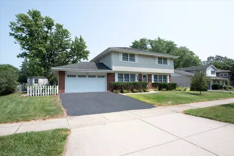 257 Beau Dr, Des Plaines, IL 60016