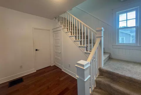 Entry Way - 506 N Webster St, Catlin, IL 61817 photo 1 of 4