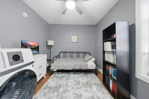 Bedroom - 2212 E 70th St #1B, Chicago, IL 60649 photo 4 of 4