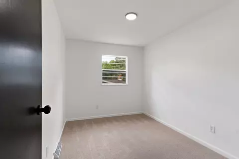 Bedroom - 2151 Baker St, Aurora, IL 60506 photo 3 of 6