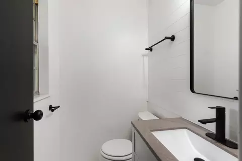 Bath - 2151 Baker St, Aurora, IL 60506 photo 2 of 3