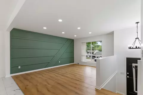 Living - 2151 Baker St, Aurora, IL 60506 photo 2 of 4