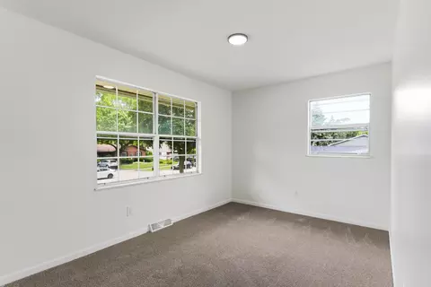 Bedroom - 2151 Baker St, Aurora, IL 60506 photo 2 of 6