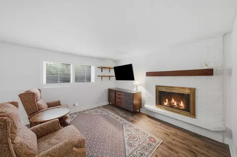 Other - 2206 Kingston Dr, Wheaton, IL 60187 photo 7 of 8