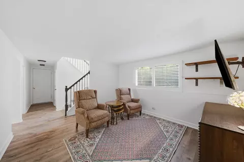 Other - 2206 Kingston Dr, Wheaton, IL 60187 photo 6 of 8