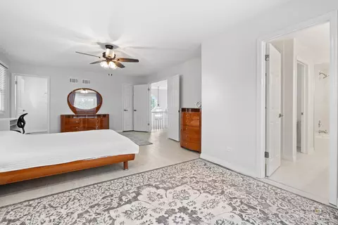 Other - 887 N Dovington Ct, Hoffman Estates, IL 60169 photo 6 of 12