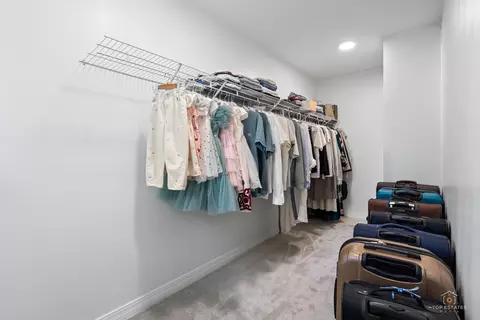 Other - 887 N Dovington Ct, Hoffman Estates, IL 60169 photo 7 of 12