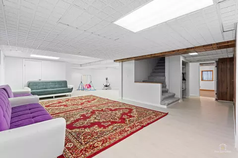 Other - 887 N Dovington Ct, Hoffman Estates, IL 60169 photo 10 of 12