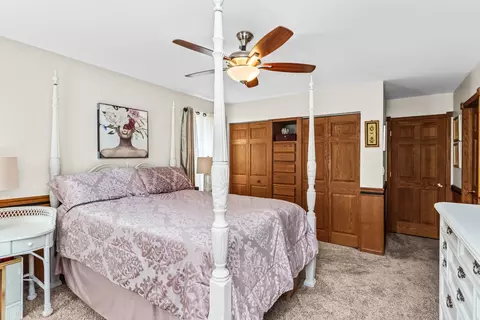 Bedroom - 795 Springhill Ct, Elgin, IL 60120 photo 2 of 4