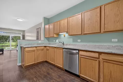 Kitchen - 24011 Pear Tree Cir, Plainfield, IL 60585 photo 4 of 4