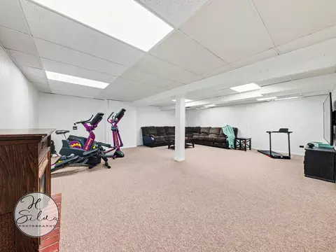 Other - 4402 Sycamore Ln, Rolling Meadows, IL 60008 photo 2 of 6