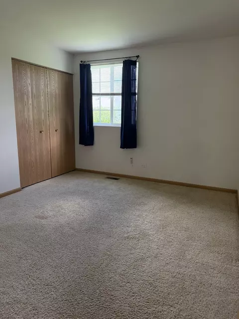 Bedroom - 1110 Symphony Dr, Aurora, IL 60504 photo 2 of 3