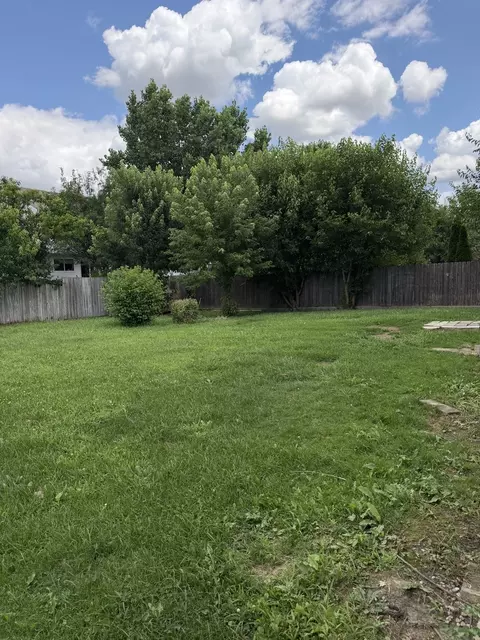 Exterior - 1110 Symphony Dr, Aurora, IL 60504 photo 3 of 3